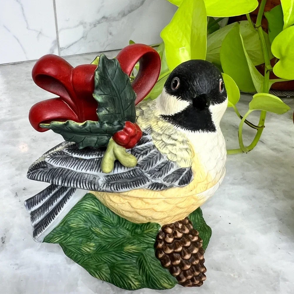 Lenox Winter Greetings Chickadee Sugar Bowl & Creamer Set